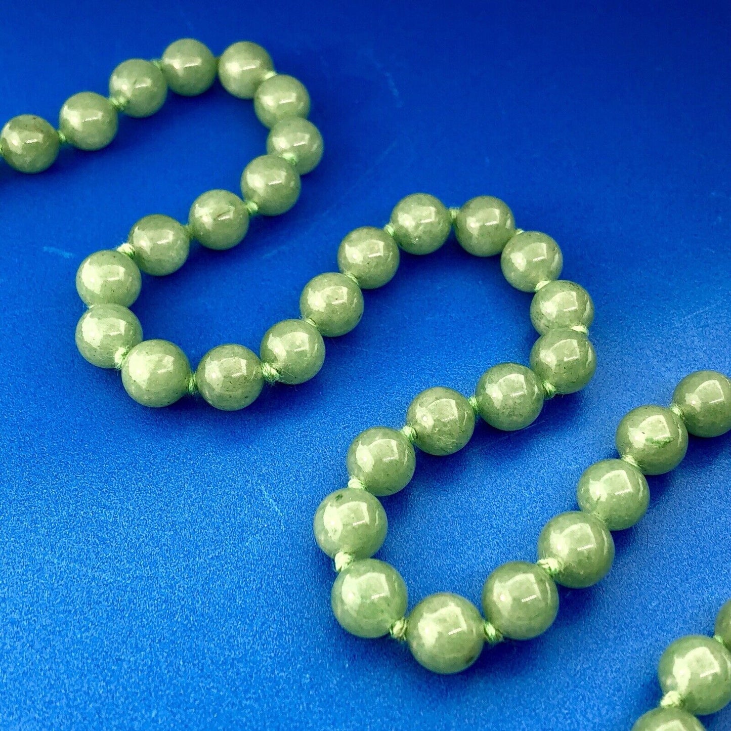 Vintage Gold Tone Hand Knotted Green Jade Jadeite Large Bead Necklace