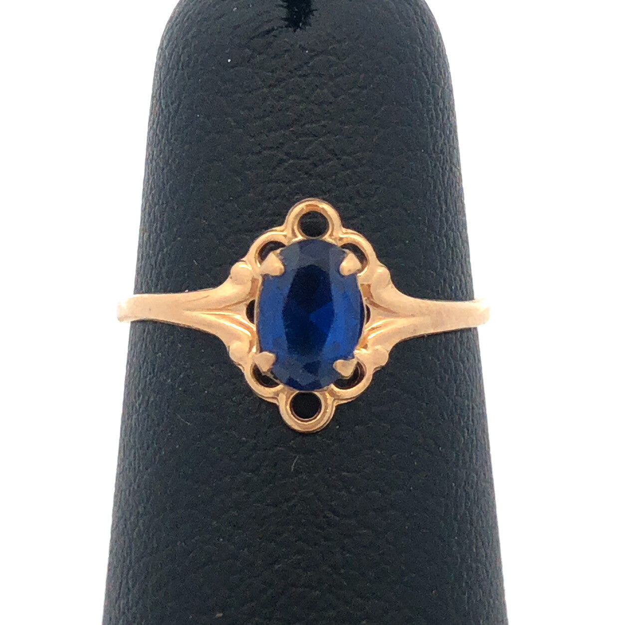 Vintage 10K Yellow Gold Oval Blue Spinel Promise Sweetheart August Occasion Ring