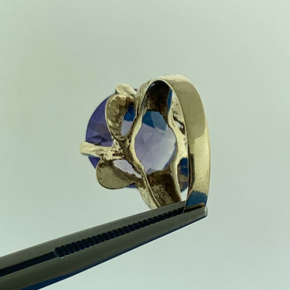 Vintage 14K Yellow Gold Round Cushion Purple Sapphire Solitaire Statement Ring
