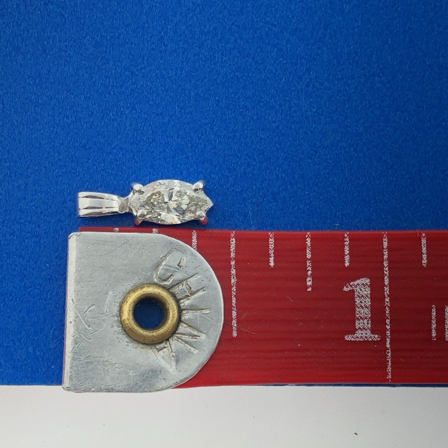 Gorgeous 14k White Gold Marquise Cut White Diamond Precious Pendant