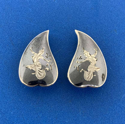 Vintage Siam Sterling Silver Nielloware Goddess Manimekhala Clip Earrings