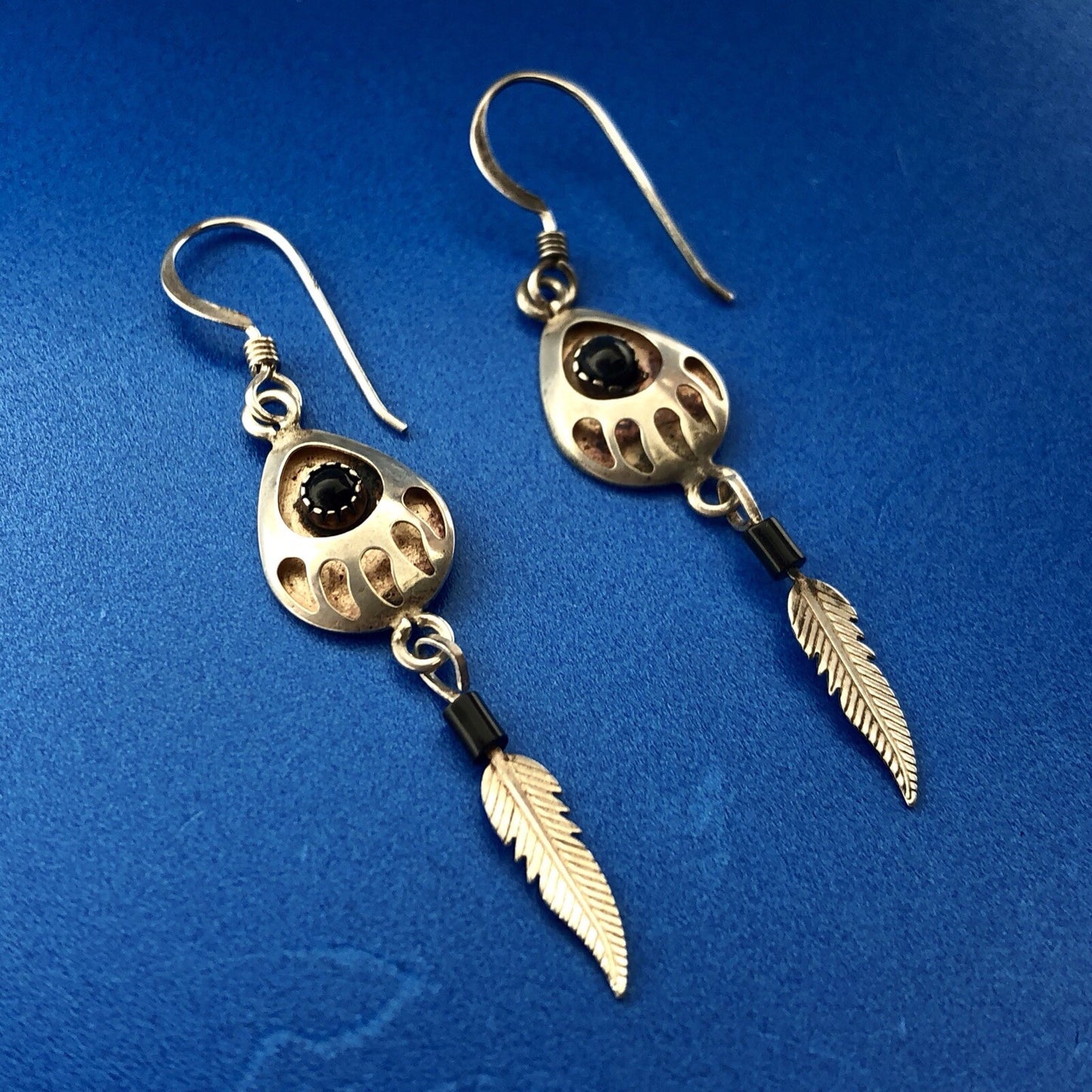 Estate Native American Sterling Silver Black Onyx Bear Paw Feather Drop Earrings