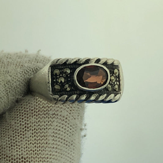 Designer NF 925 Sterling Silver Oval Garnet Marcasite January Birthstone Ring