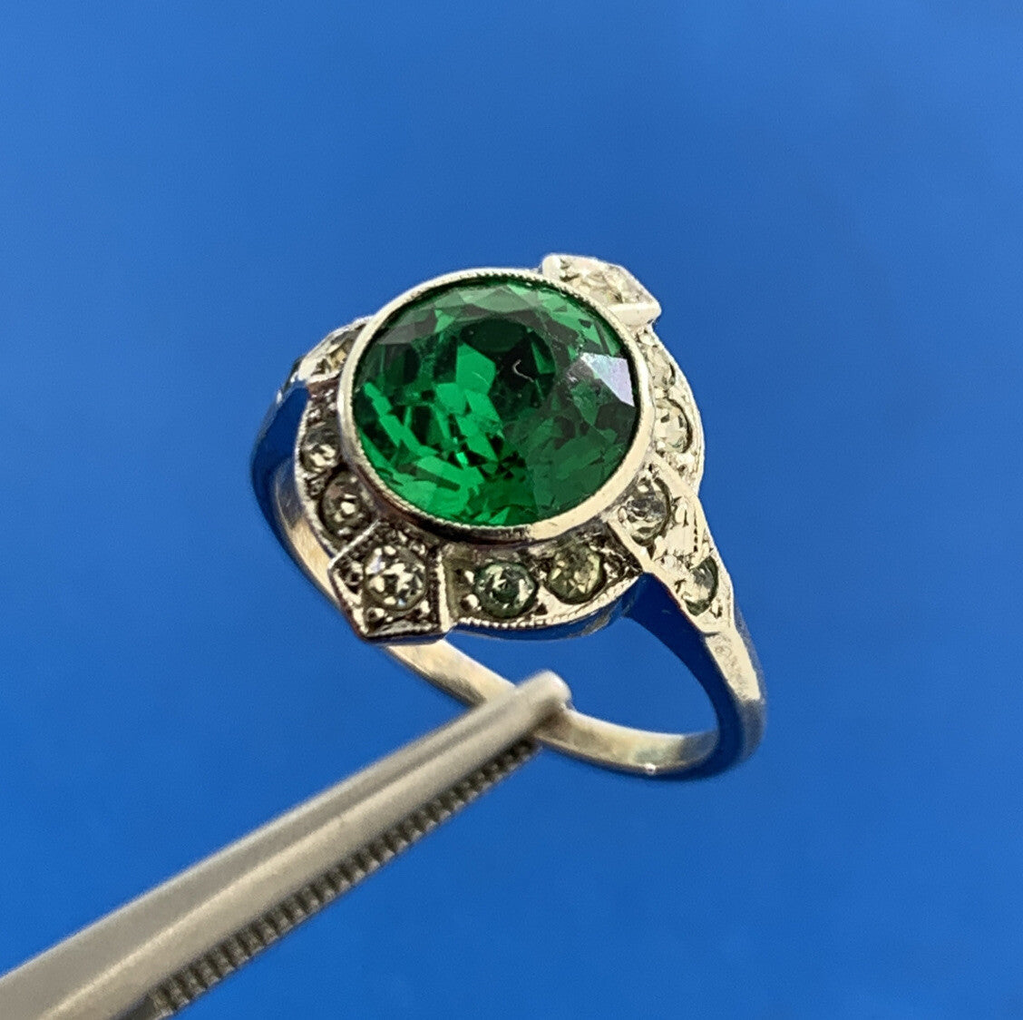 Designer 925 Sterling Silver Green Cubic Zirconia White CZ Halo Cocktail Ring