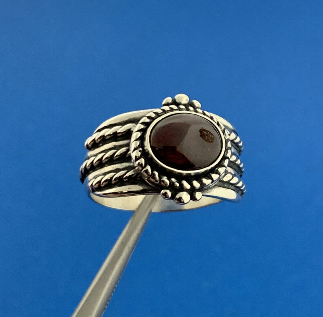 Desiger QT 925 Sterling Silver Oval Red Tourmaline Cabochon Rope Ribbed Ring