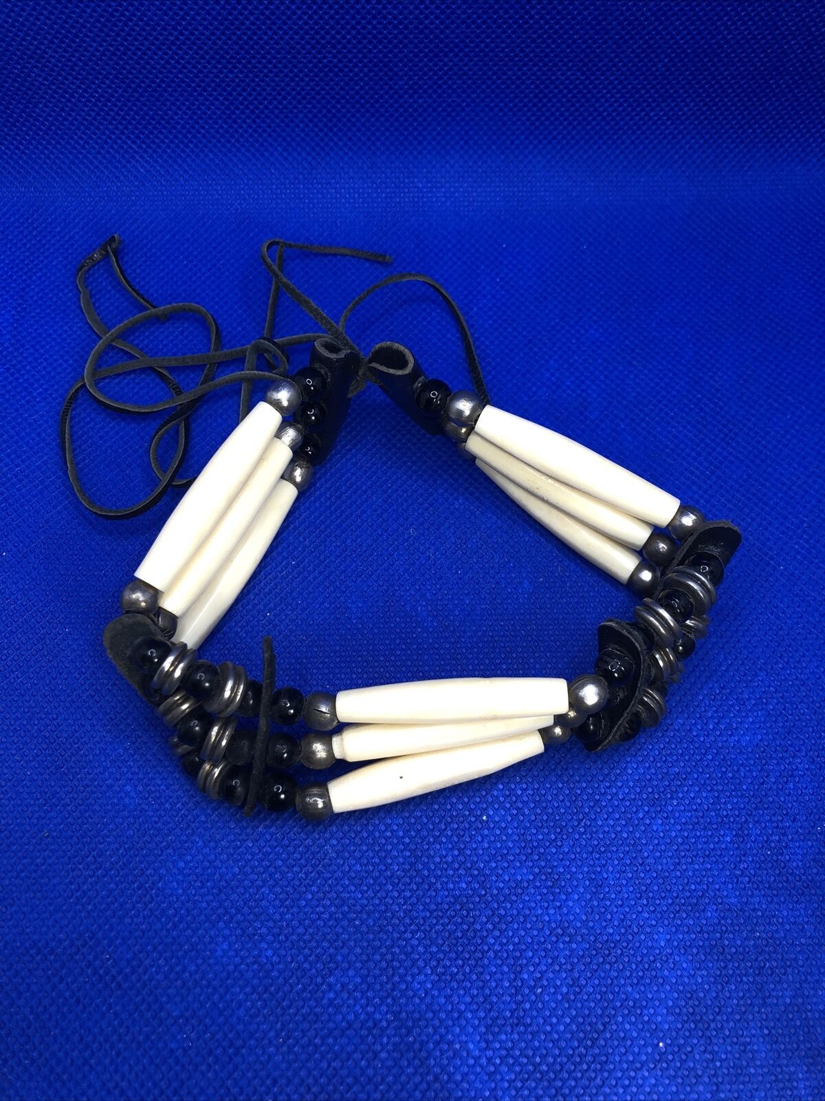 Vintage Native American Scrimshaw Bone Metal Leather Beaded Tie Choker Necklace