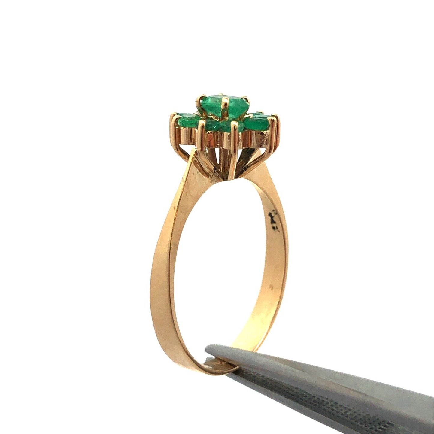 18K Yellow Gold Estate Emerald Floral Cluster May Anniversary Cocktail Ring