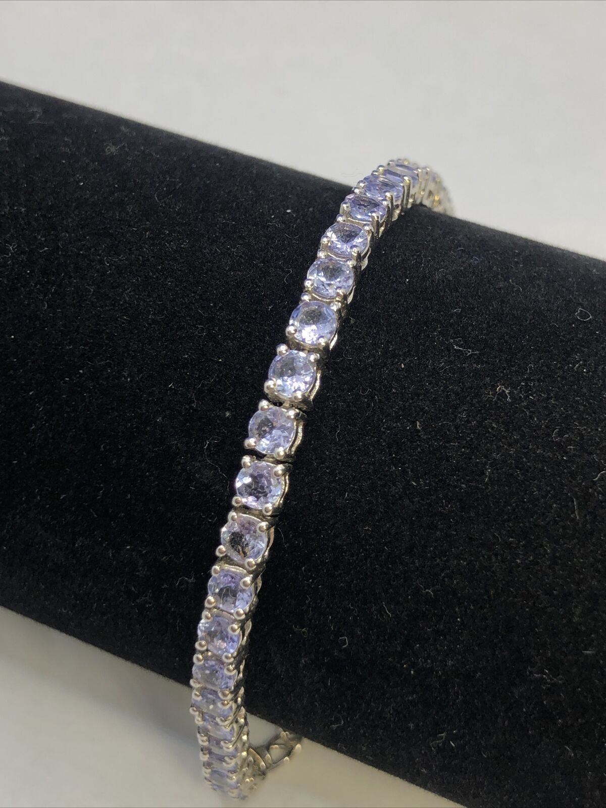 Designer TGGC 925 Sterling Silver Round Purple Tanzanite Tennis Bracelet