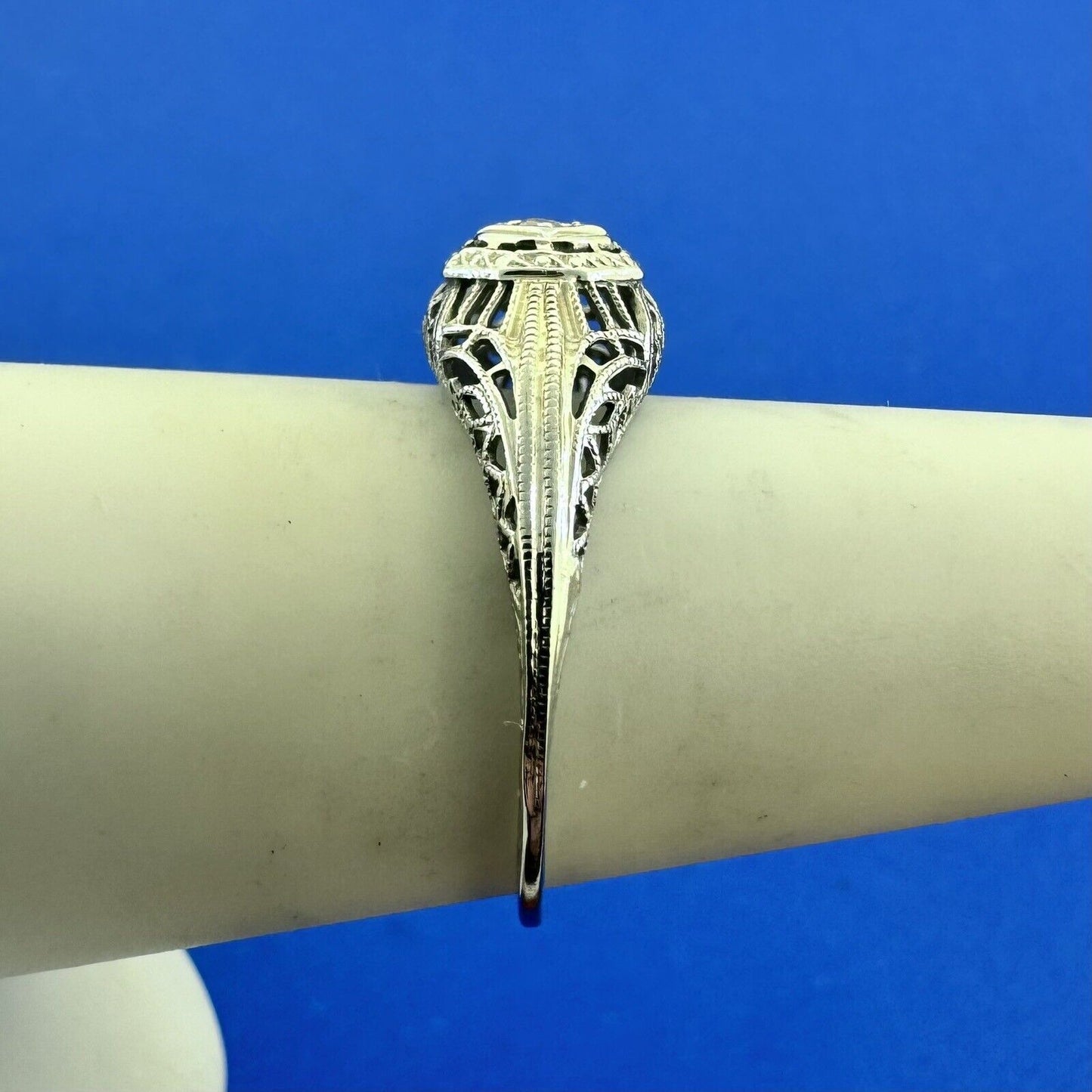 Vintage Designer Art Deco 18K White Gold Diamond Filigree Engagement Ring