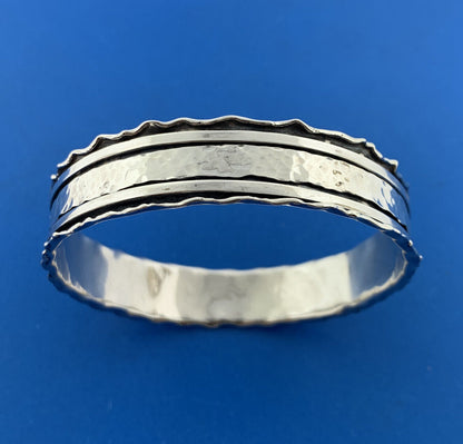 Retro Modernist Artisan 925 Sterling Silver Hammered 3D Spinner Bangle Bracelet