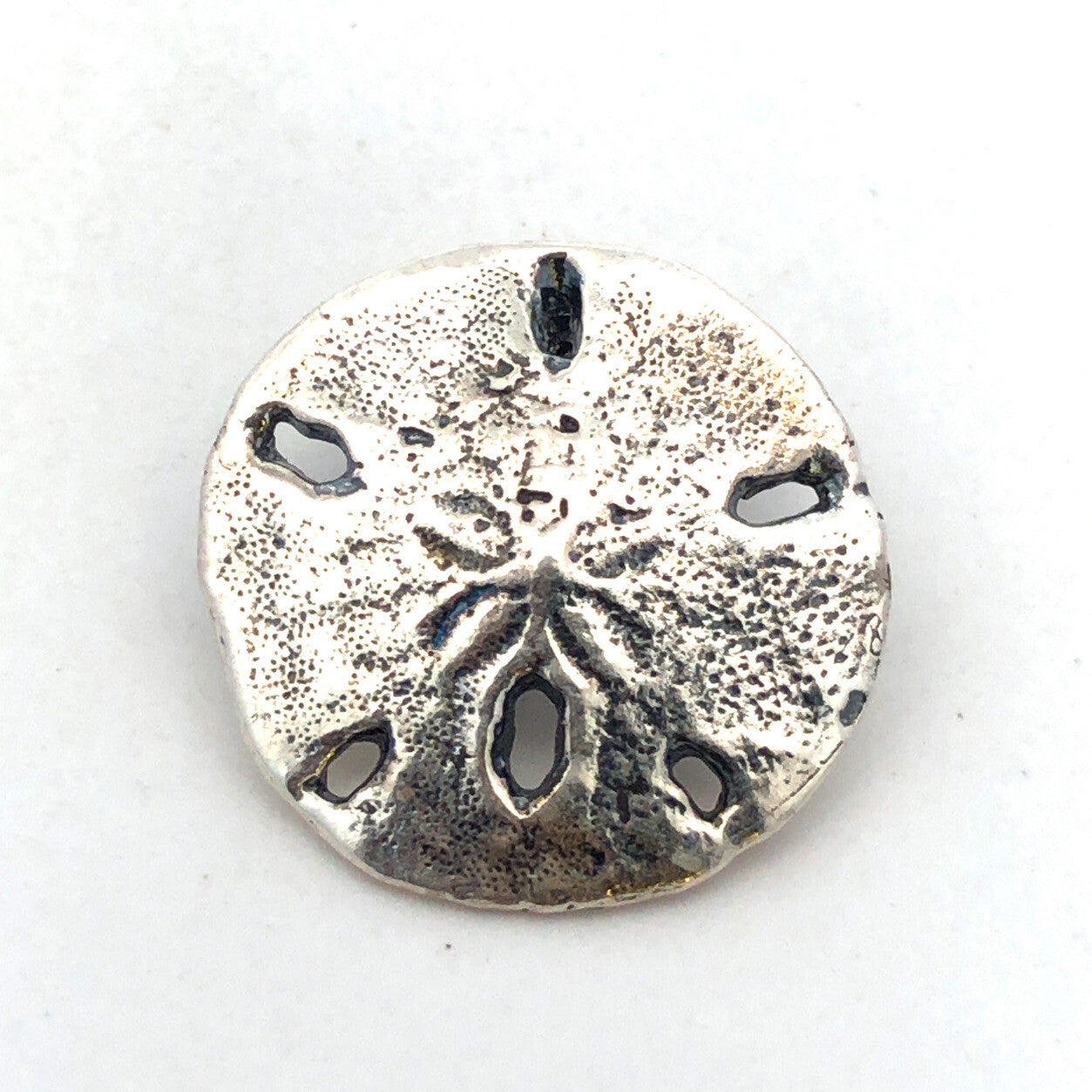 Designer Mignon Faget 925 Sterling Silver Sea Collection Sand Dollar Pendant