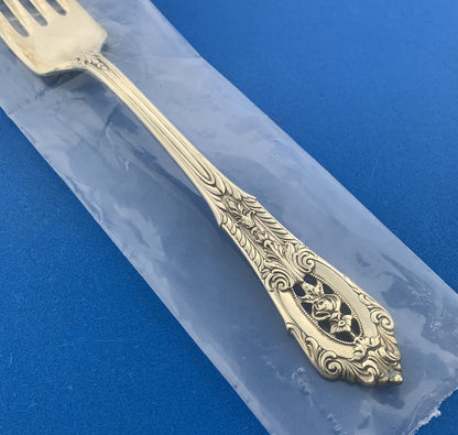 Designer Wallace Sterling Silver 925 Rose Point Pattern 7" Dinner Fork