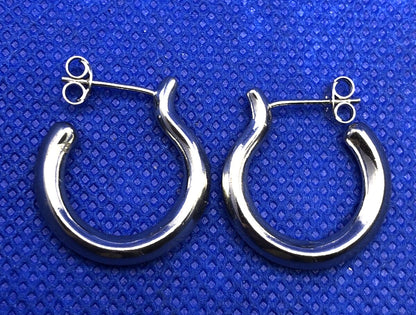 Designer 925 Sterling Silver Round Polished Small Hoop Earrings