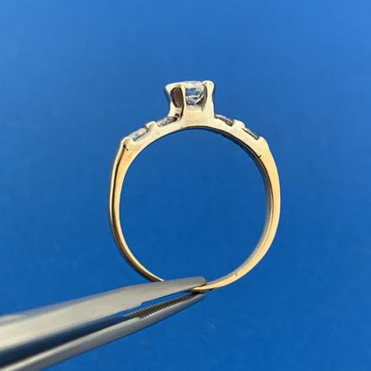 Stunning 14K Yellow White Gold Diamond Solitaire w/Accents Engagement Ring