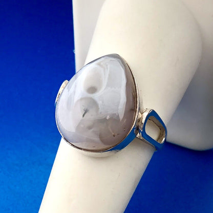 Retro 925 Sterling Silver Pear Cabochon Banded White Gray Agate Statement Ring