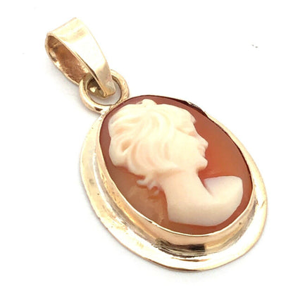 Estate 14K Yellow Gold Oval Orange White Carved Cameo Pendant
