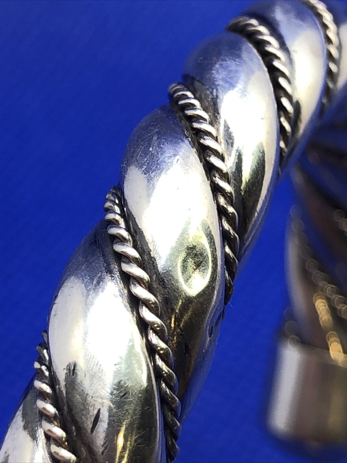 Designer MWS 925 Sterling Silver Twist Rope Design Open Cuff Bracelet