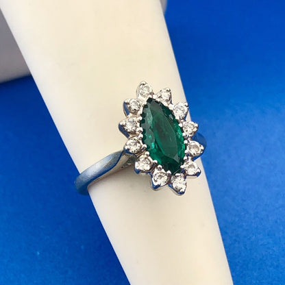 Gorgeous 14k White Gold Marquise Cut Emerald Diamond Accent Ring Size 2.75