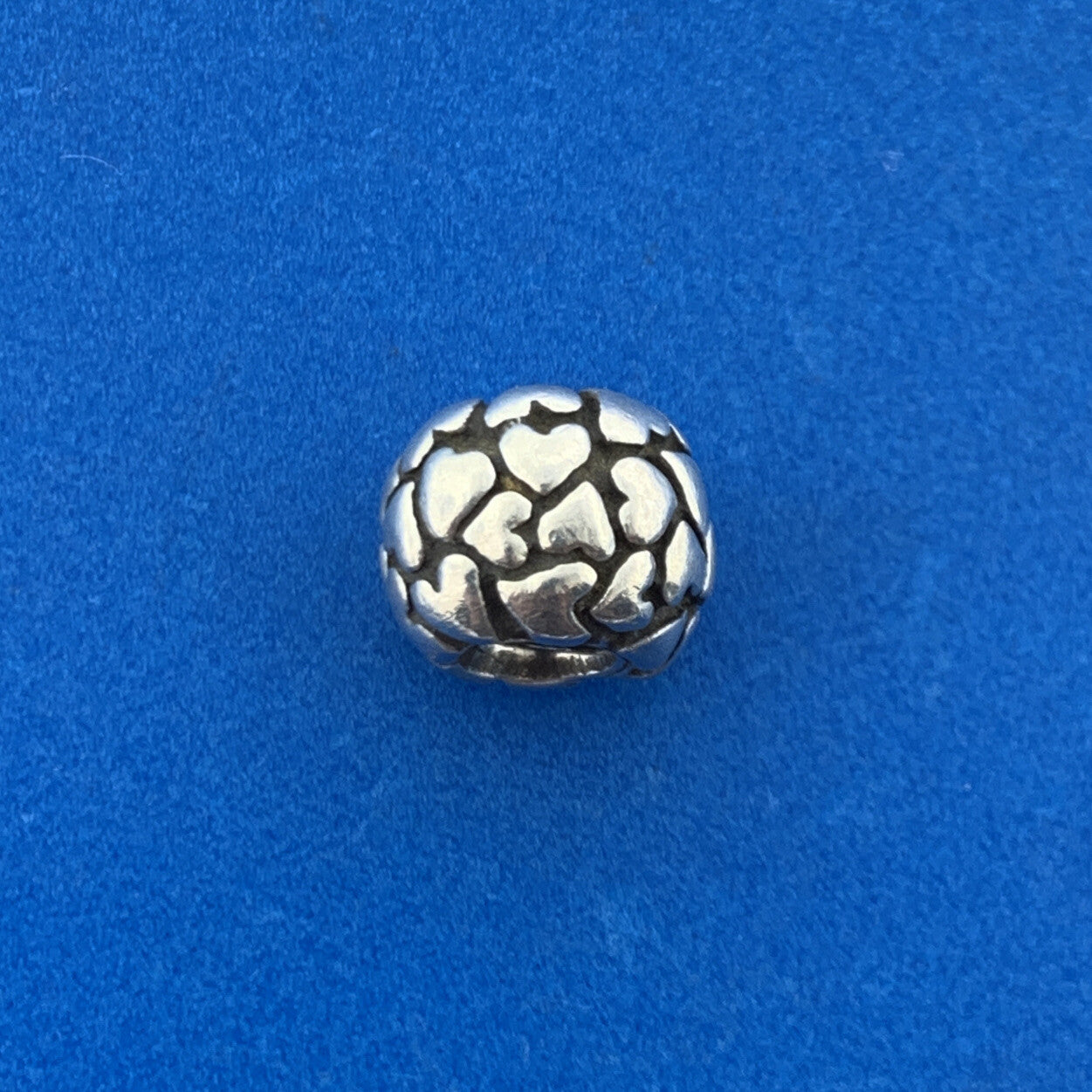 Authentic PANDORA 925 Sterling Silver Lotsa Love Heart Bracelet Charm 790174 RET