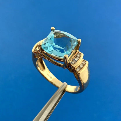 14K Yellow Gold Blue Topaz Diamond December Anniversary Statement Cocktail Ring