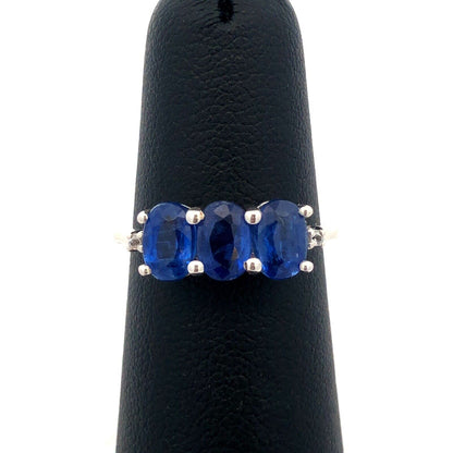 925 Sterling Silver Oval Blue Spinel Trio Round Diamond Accented Ring