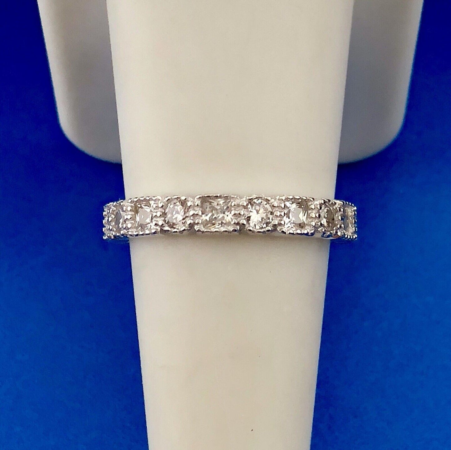 Gorgeous 925 Sterling Silver Cubic Zirconia CZ Infinity Anniversary Band Ring
