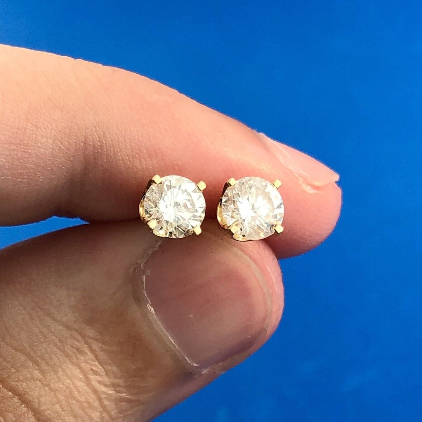 Classic 14K Yellow Gold Diamond Solitaire Pierced Stud Earrings