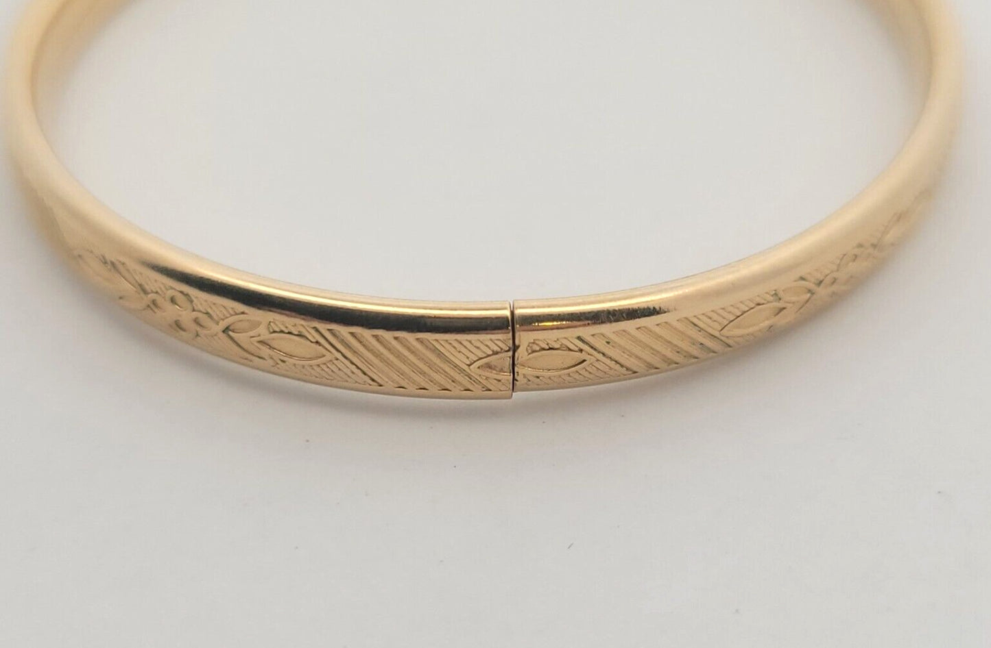 Vintage 12K Yellow Gold Filled Engraved Floral/Stripes Child's Bangle Bracelet