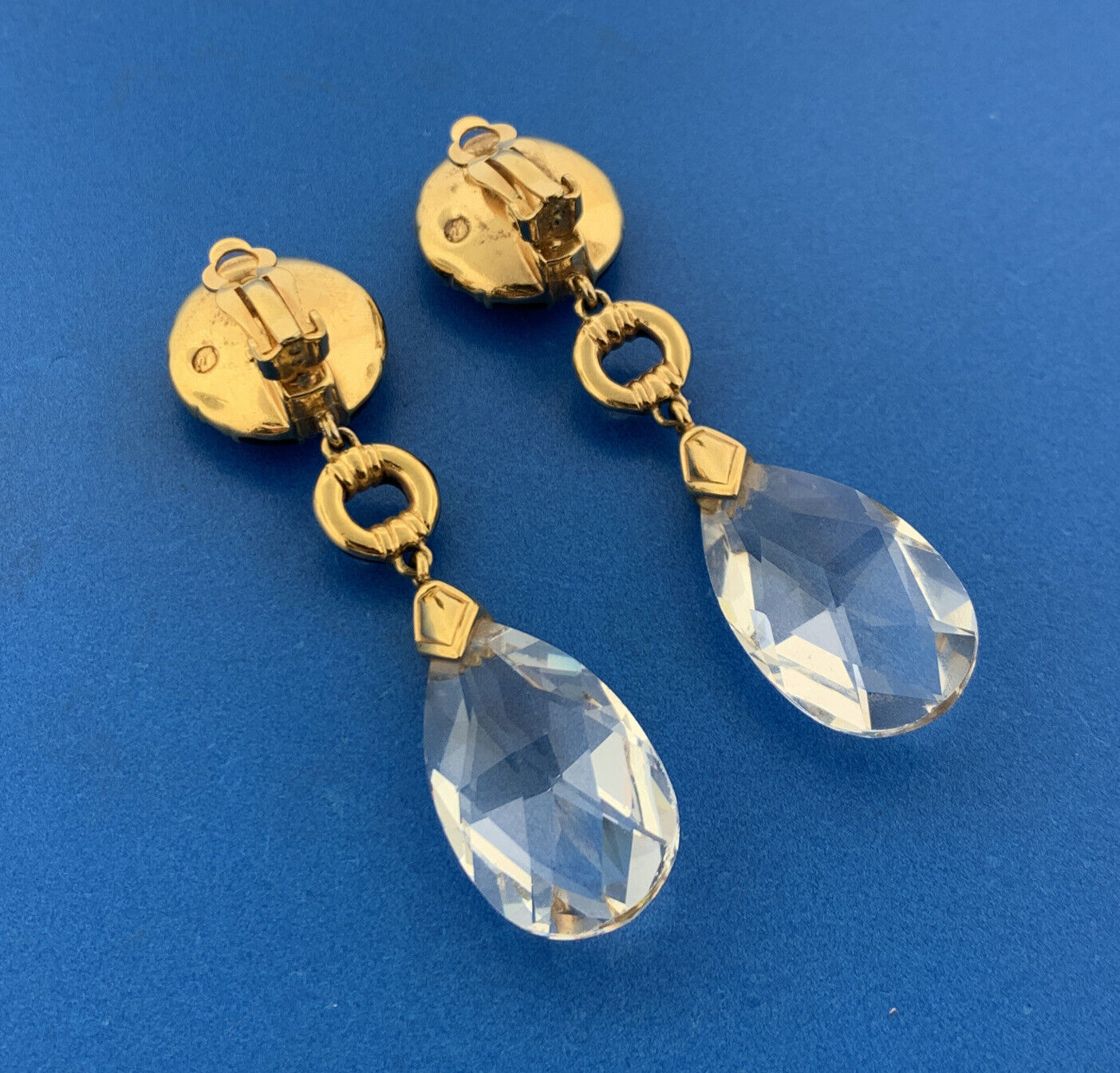 Retro Swarovski Gold Tone Enamel Crystal Statement Clip On Drop Dangle Earrings