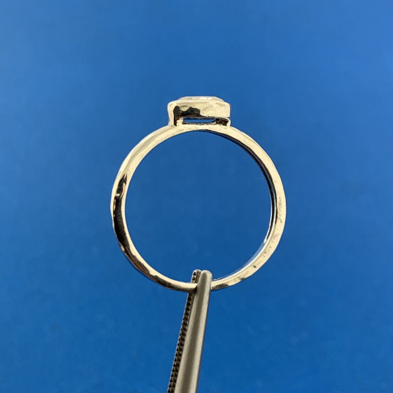 Designer Silpada 925 Sterling Silver Oval White Quartz Stackable Cigar Band Ring