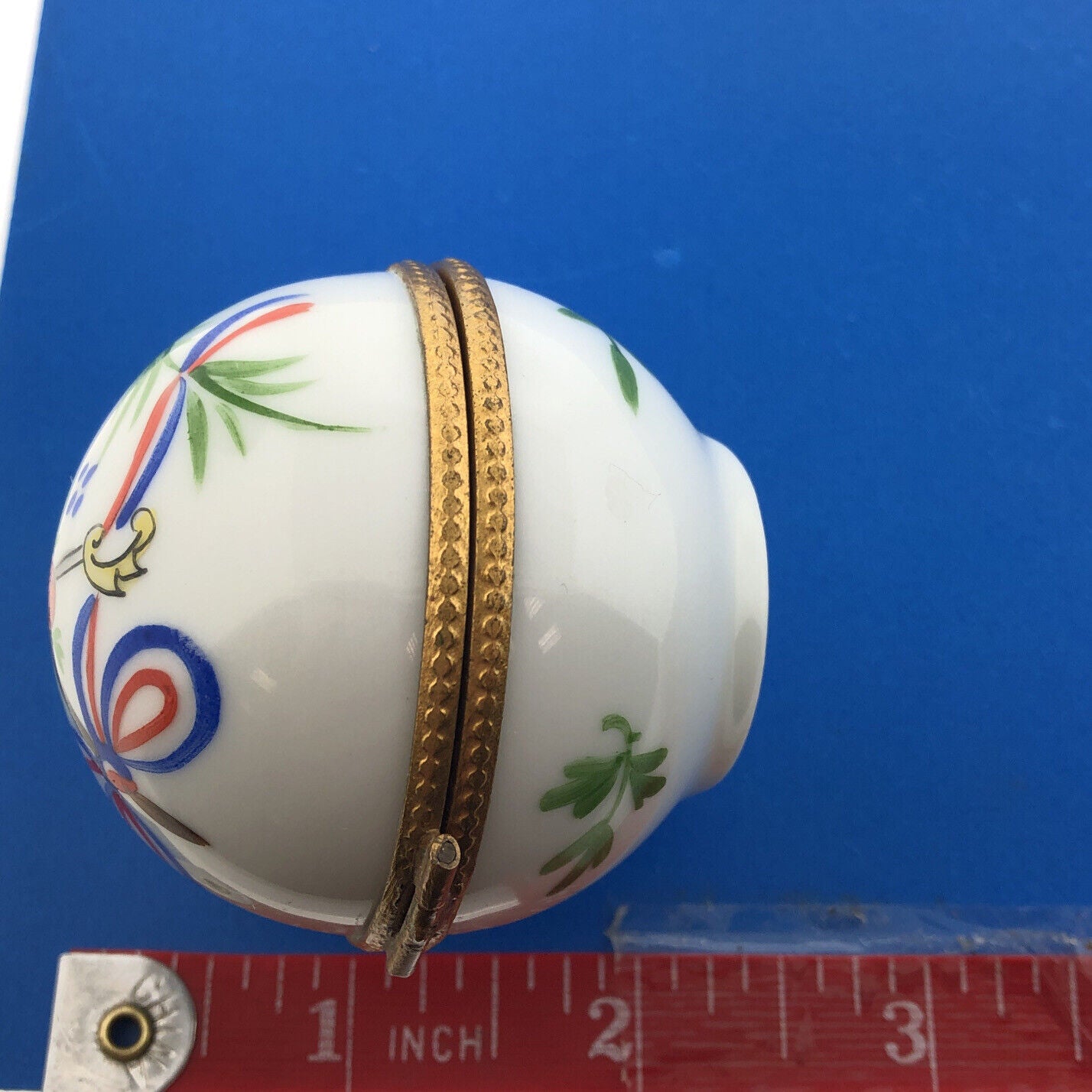 Vintage Limoges Hand Painted Porcelain Floral Round Paris Hinged Trinket Box