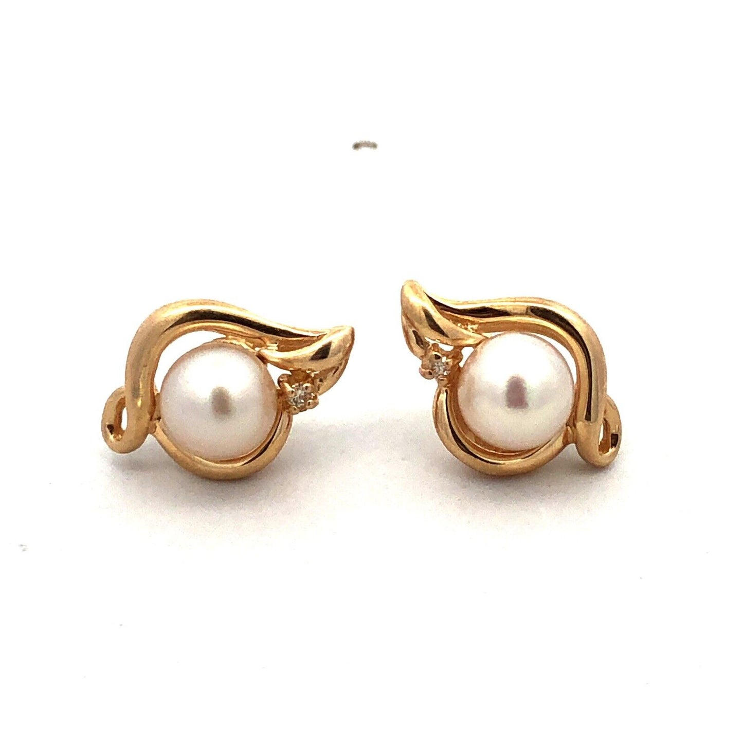 14K Yellow Gold Round Estate Pearl Diamond June Anniversary Stud Earrings