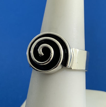 Vintage Taxco 925 Sterling Silver Modernist Crop Circle Pinwheel Statement Ring