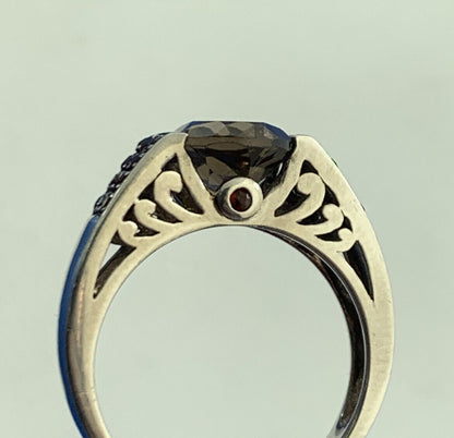 Designer 925 Sterling Silver Oval Quartz Garnet Accented Cocktail Ring