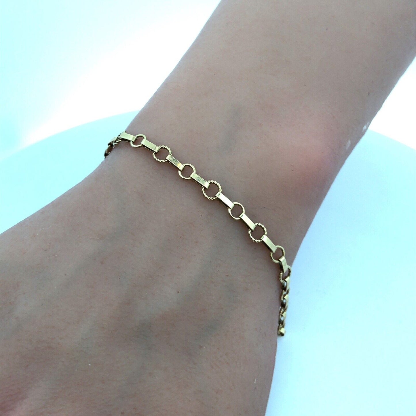 Designer 14K Yellow Gold Bar And Circle Link Chain Bracelet