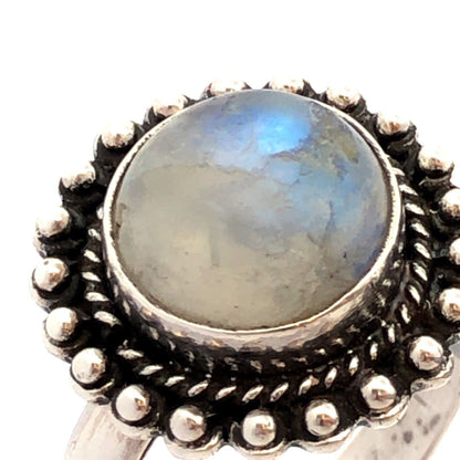 Vintage 925 Sterling Silver Round Cabochon Moonstone Solitaire Ring