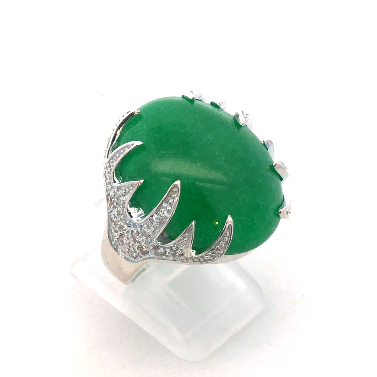 Designer SX 925 Sterling Silver Oval Chrysoprase Cubic Zirconia Statement Ring