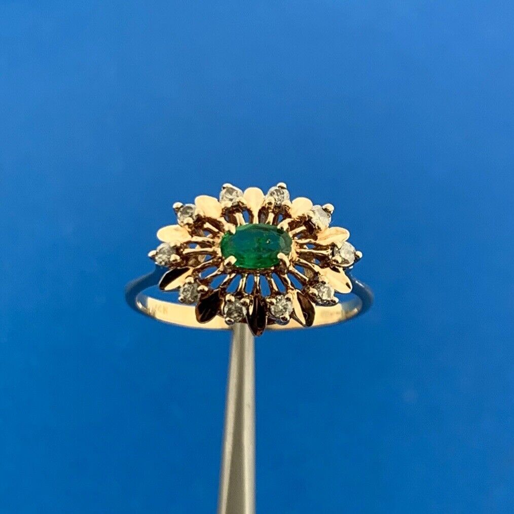 Vintage 14K Yellow Gold Oval Emerald Diamond Starburst Halo May Anniversary Ring