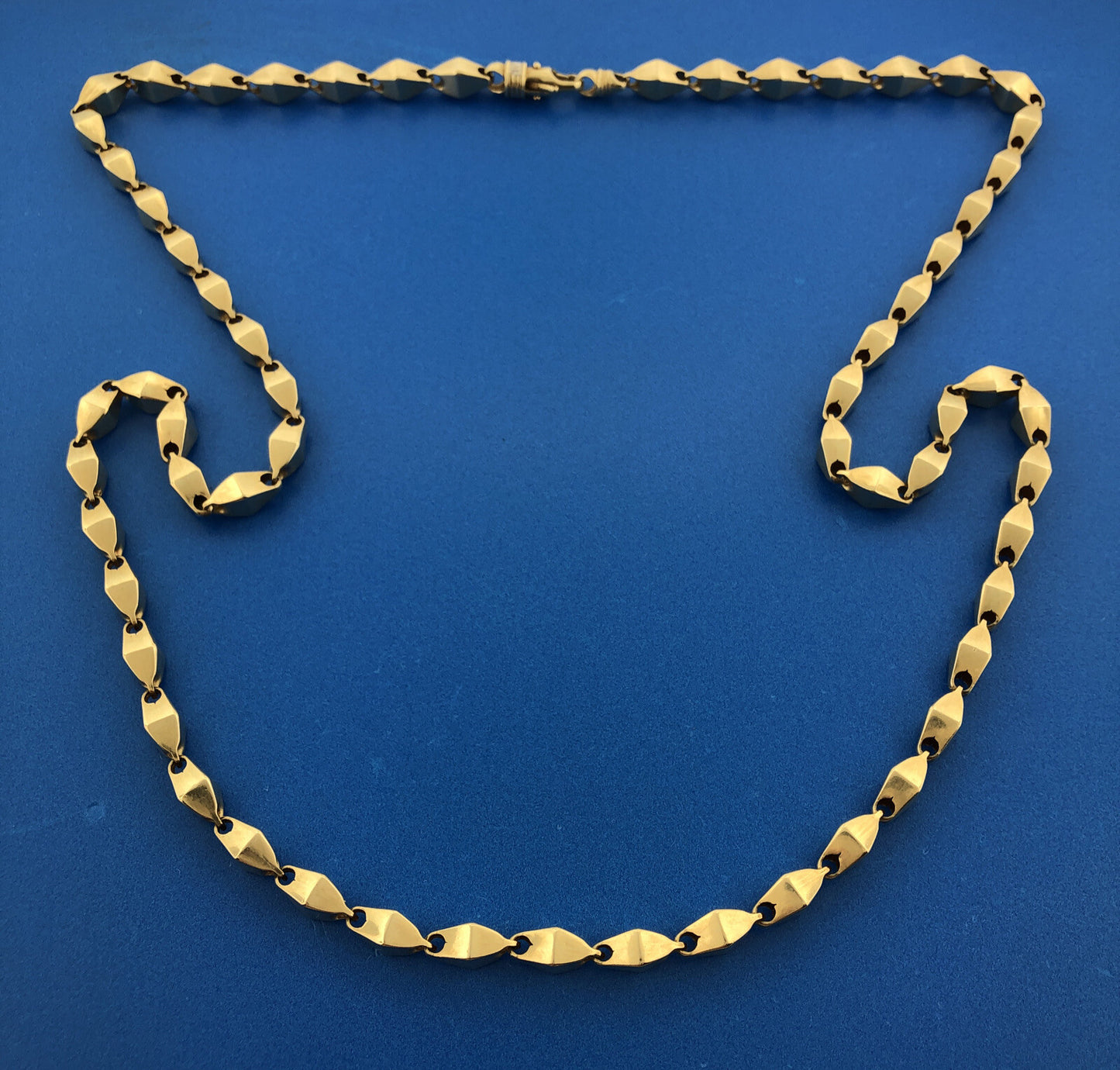 Cal 10k Yellow Gold Three-Dimensional Diamond Shaped Bead 27" Chain Necklace