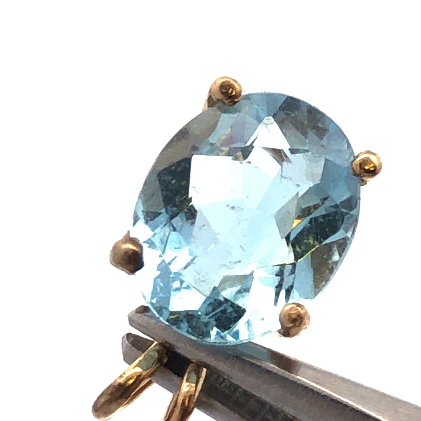 Lovely 14k Yellow Gold Oval Cut 2.75ct Swiss Blue Topaz Fine Precious Pendant