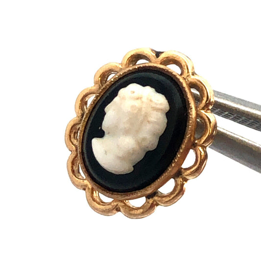 Vintage 14K Yellow Gold Oval Black Onyx Cabochon White Cameo Stud Earrings