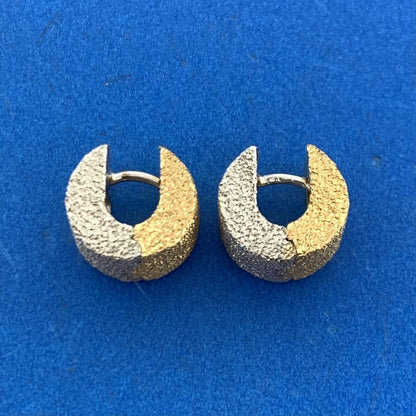 Designer 18K Yellow White Gold Brilliant Textured Huggy Hoop Earrings