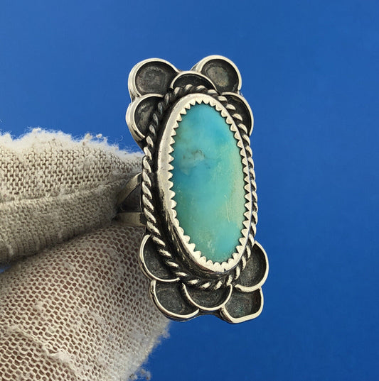 Vintage Native American Sterling Silver 925 Turquoise Statement Finger Ring