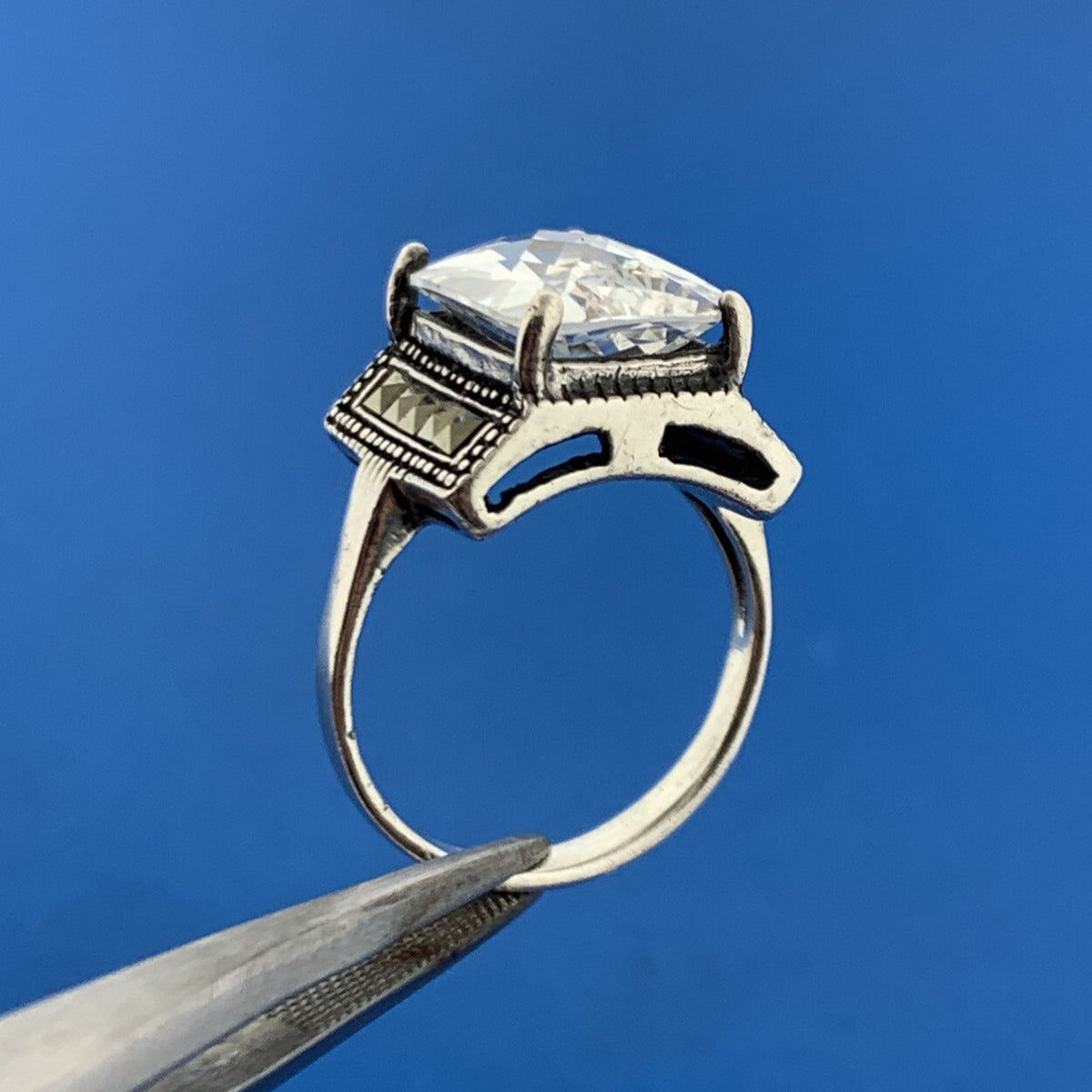 Designer 925 Sterling Silver Rectangle Cubic Zirconia Marcasite Statement Ring