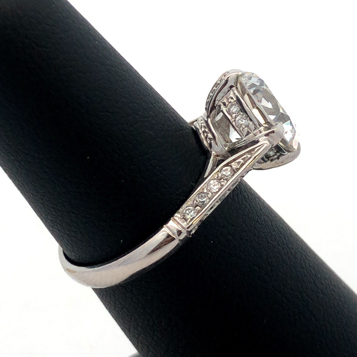 Stunning 14K White Gold Cubic Zirconia CZ Solitaire w CZ Accents Engagement Ring