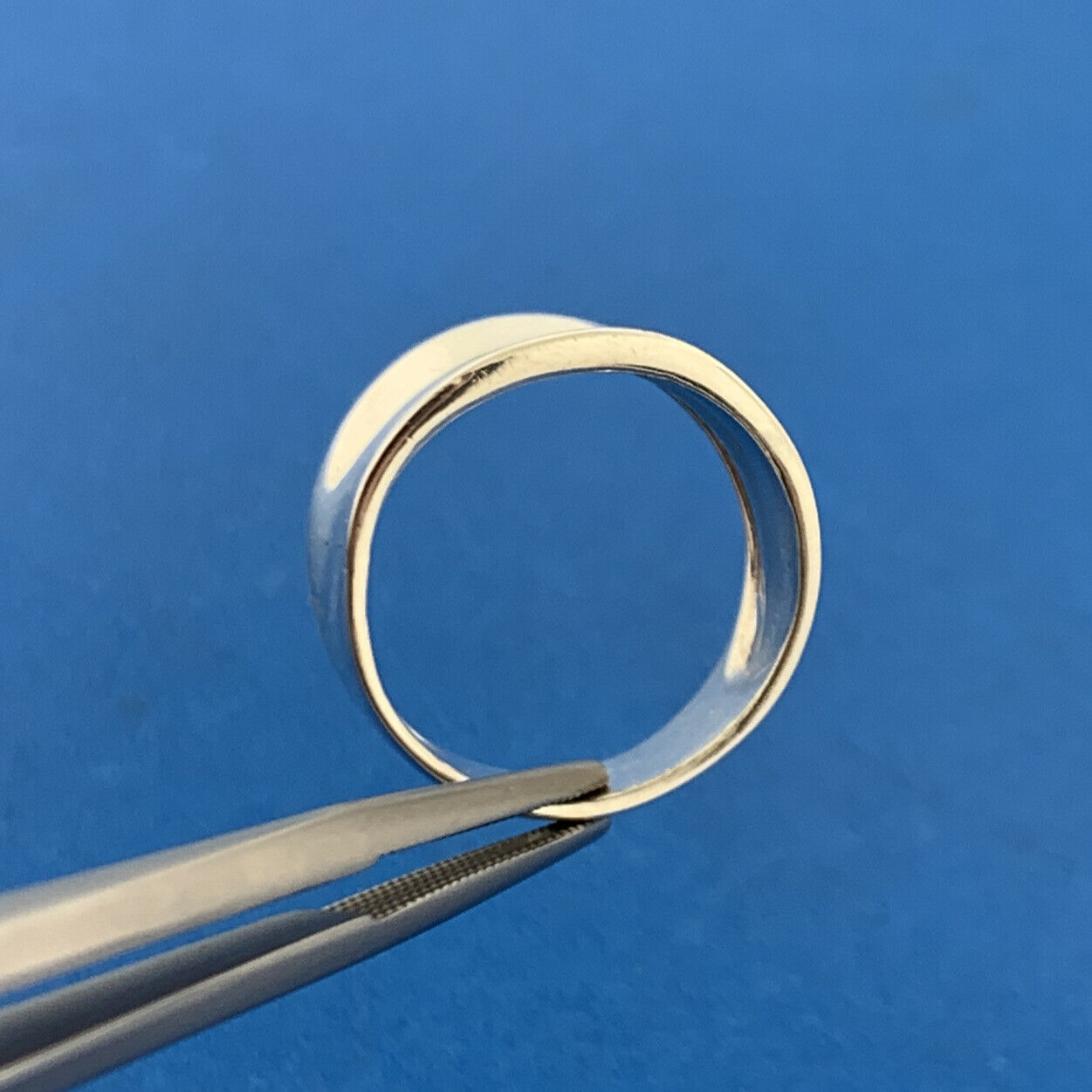 Designer 925 Sterling Silver Highly Polished Modernist Tapered Cigar Band Ring