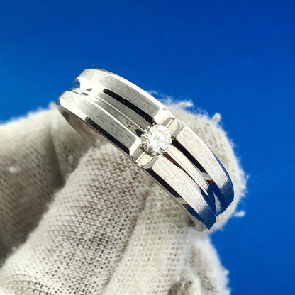 Men's 14K White Gold Diamond Solitaire Brushed Polished Incused Wedding Band