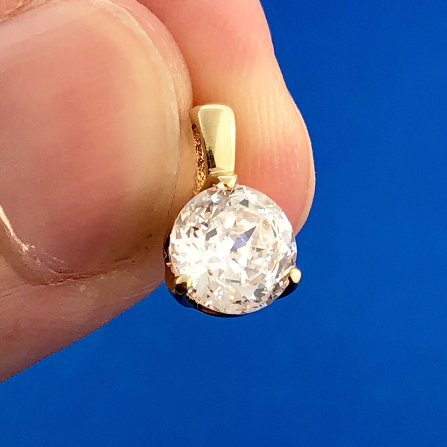 14k Yellow Gold Designer Cubic Zirconia CZ Solitaire Bridal Charm Pendant