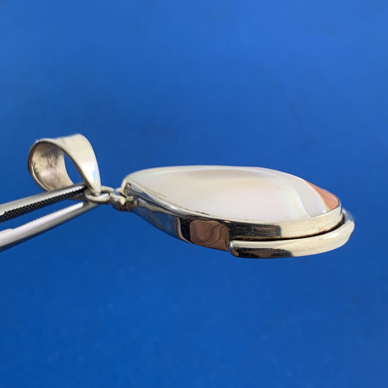 Designer 925 Sterling Silver Mother Of Pearl Statement Teardrop Pendant