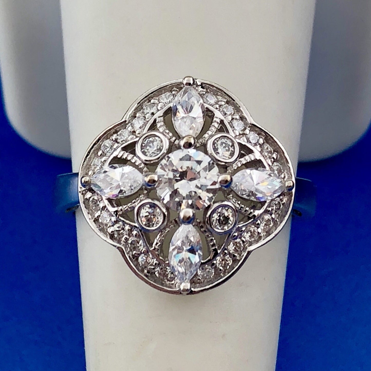Stunning 14K White Gold Cubic Zirconia CZ Floral Cluster Engagement Dinner Ring